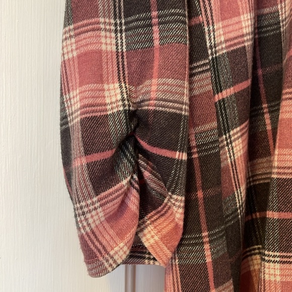 Bundle 2 Listings for $15😀Cute Plaid Shirt - Picture 5 of 10